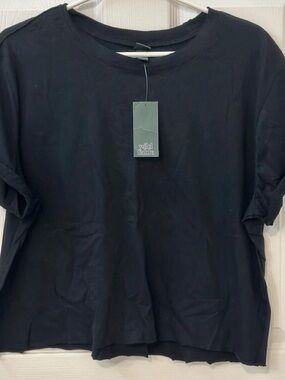 Wild Fable Cropped Boxy Tee Black Size Medium Casual Basic Top NWT